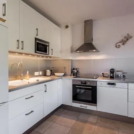 Holiday home Les Restanques Du Vallon By Interhome Le Lavandou