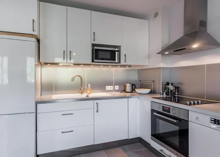 Casa de Férias Les Restanques Du Vallon By Interhome Le Lavandou