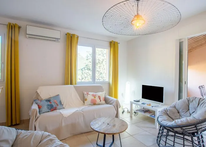 Casa vacanze Les Restanques Du Vallon By Interhome Le Lavandou